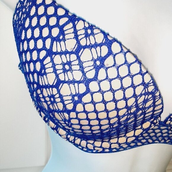 Victoria's Secret Very Sexy bra 80s Style Fishnet Plunge Underwire 32DD BLUE - Picture 2 of 6